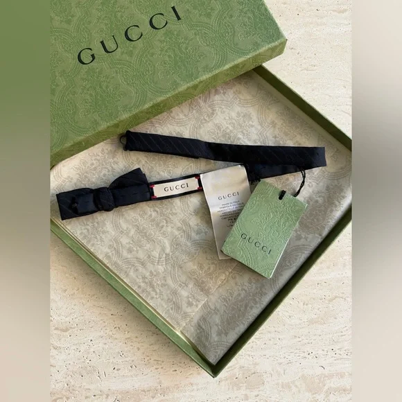 NWT GUCCI GG JACQUARD SILK BLACKBOW TIE